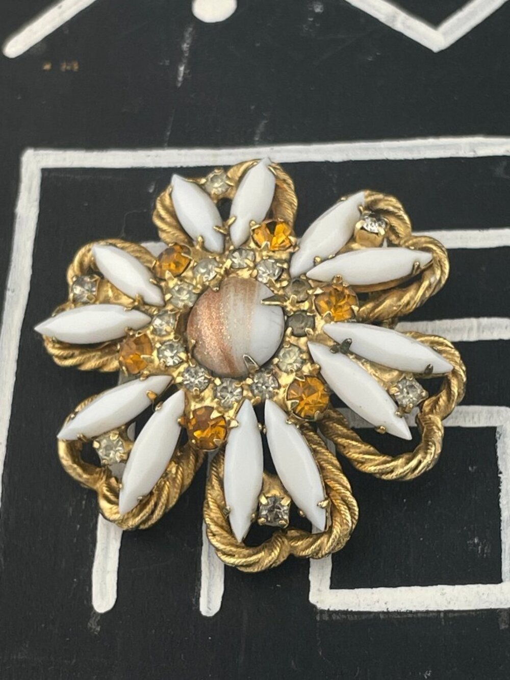 Verified Juliana D&E Brooch Gold Fluss Aventurine Milk Glass Topaz Rhinestone